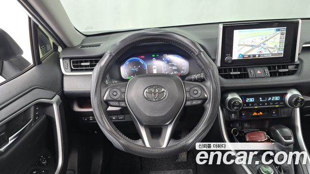 Toyota RAV4 (V) 2,5 4WD Hybrid LTD 2024 — фото 13