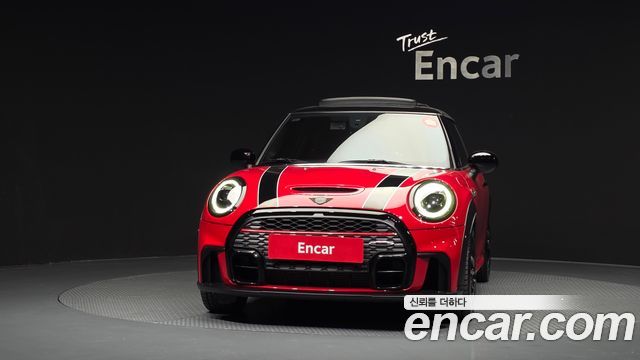 MINI Cooper S JCW 3rd Generation 2022 — фото 3