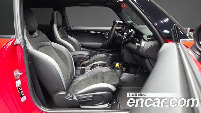 MINI Cooper S JCW 3rd Generation 2022 — фото 15
