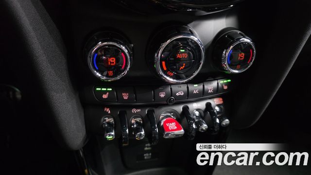 MINI Cooper S JCW 3rd Generation 2022 — фото 21