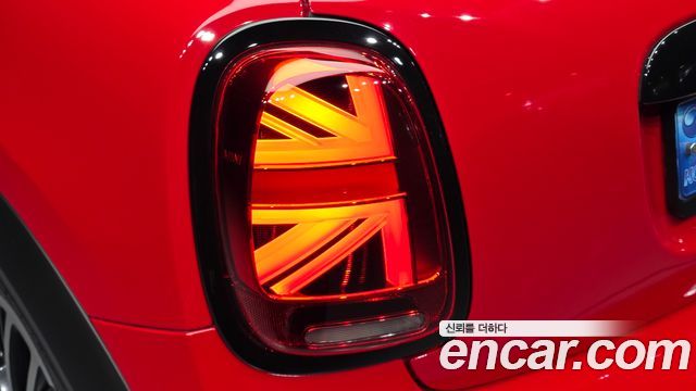 MINI Cooper S JCW 3rd Generation 2022 — фото 29
