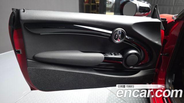 MINI Cooper S JCW 3rd Generation 2022 — фото 30