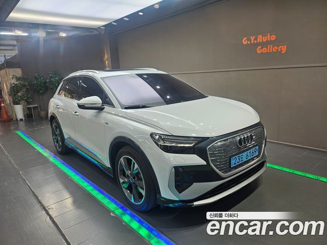 Audi Q4 e-tron (F4) 40 Premium