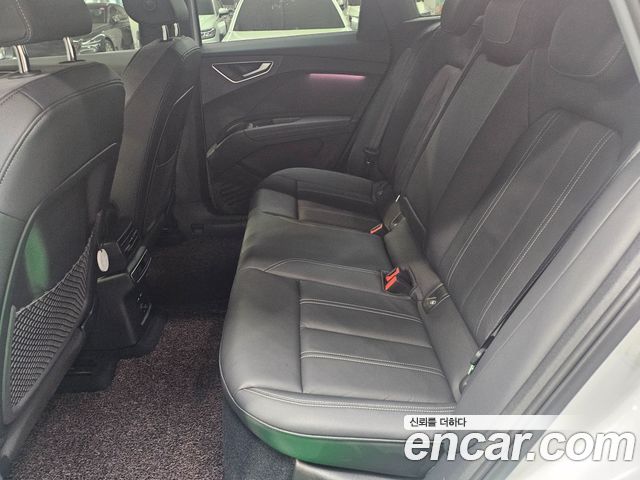 Audi Q4 e-tron (F4) 40 Premium 2022 — фото 21