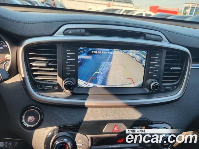 Kia Sorento Diesel 2.0 2WD Noblesse 2016 — фото 15