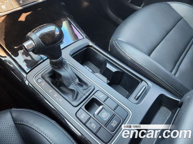 Kia Sorento Diesel 2.0 2WD Noblesse 2016 — фото 17