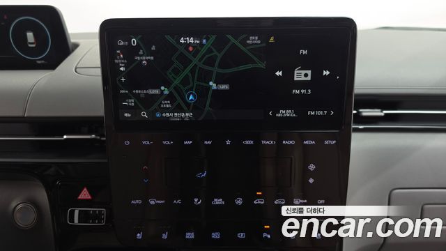 Hyundai Staria L3.5 Lounge 9-Seater Inspiration 2022 — фото 13