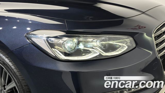 Hyundai Grandeur (IG) 3.0 Exclusive Special 2019 — фото 28