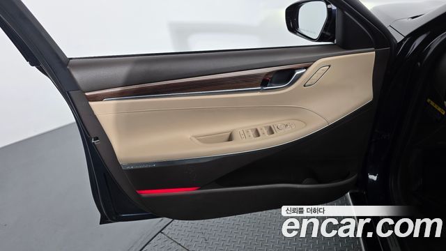 Hyundai Grandeur (IG) 3.0 Exclusive Special 2019 — фото 30