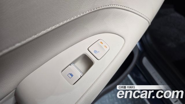 Hyundai Grandeur (IG) 3.0 Exclusive Special 2019 — фото 36