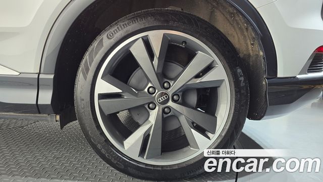 Audi Q4 e-tron (F4) 40 Premium 2022 — фото 21