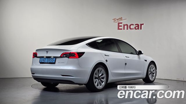 Tesla Model 3 Long Range AWD 2022 — фото 2