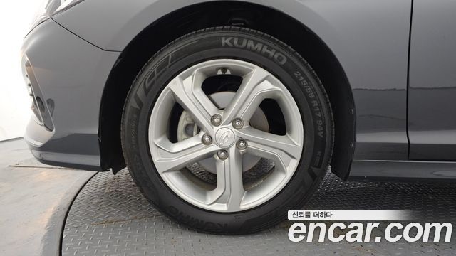 Hyundai Sonata New Rise LPI Modern 2018 — фото 5