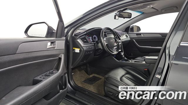 Hyundai Sonata New Rise LPI Modern 2018 — фото 10