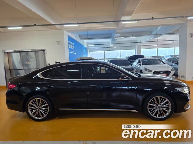 Hyundai Grandeur (IG) 3.0 Exclusive Special 2018 — фото 3