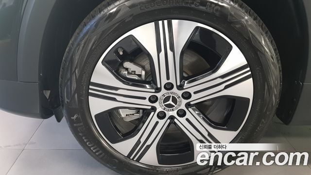 Mercedes-Benz EQB (X243) EQB300 4MATIC 2026 — фото 5