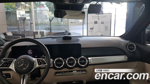 Mercedes-Benz EQB (X243) EQB300 4MATIC 2026 — фото 7