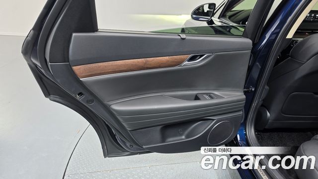 Genesis G80 (RG3) Gasoline 3.5 Turbo AWD 2021 — фото 25