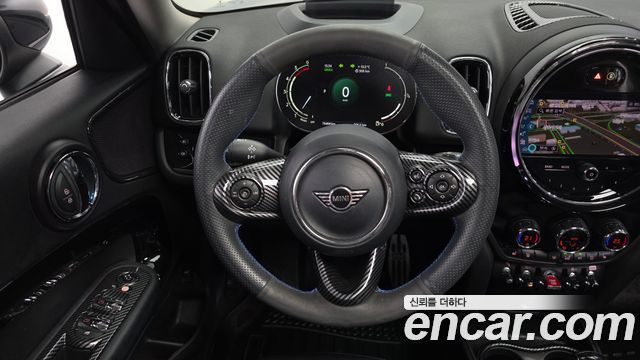 MINI Cooper D Countryman ALL4 HIGH 2nd 2021 — фото 13