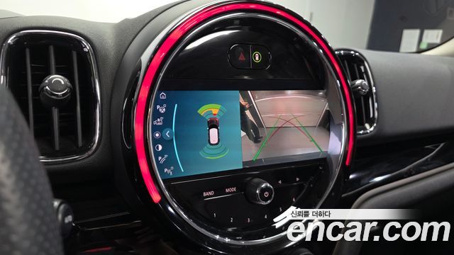 MINI Cooper D Countryman ALL4 HIGH 2nd 2021 — фото 15