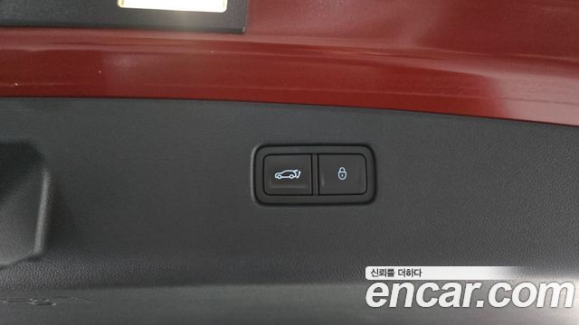 Genesis Electrified (GV70) e-AWD 2022 — фото 19