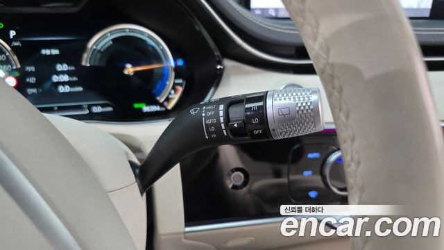 Genesis Electrified (GV70) e-AWD 2022 — фото 29