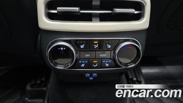 Genesis Electrified (GV70) e-AWD 2022 — фото 33