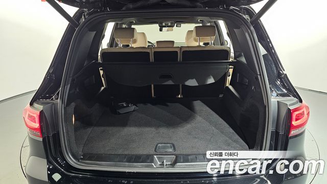 Mercedes-Benz GLB-Class (X247) GLB200 d 2023 — фото 20