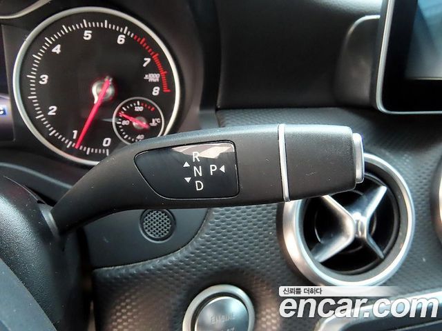 Mercedes-Benz A-Class (W176) A200 2018 — фото 10