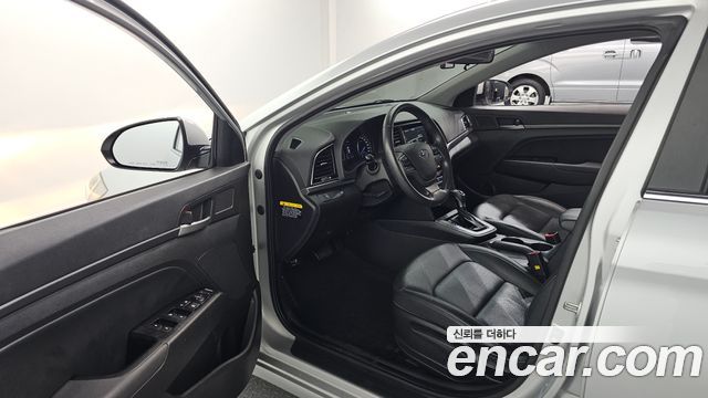 Hyundai Avante (AD) 1.6 GDI Modern 2017 — фото 10