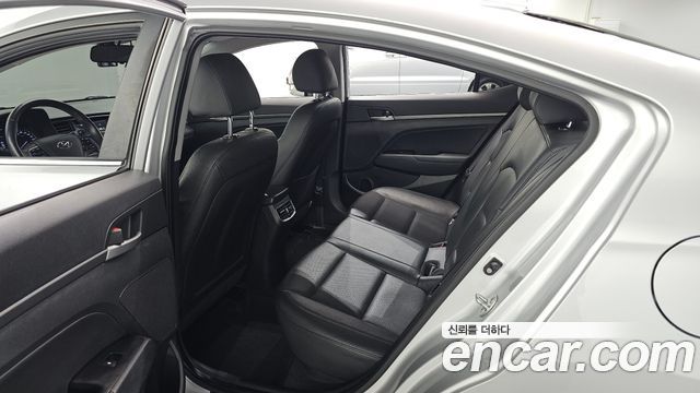 Hyundai Avante (AD) 1.6 GDI Modern 2017 — фото 11