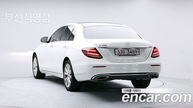 Mercedes-Benz E-Class (W213) E300 Exclusive 2017 — фото 4