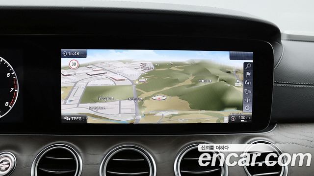 Mercedes-Benz E-Class (W213) E300 Exclusive 2017 — фото 10