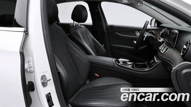 Mercedes-Benz E-Class (W213) E300 Exclusive 2017 — фото 17