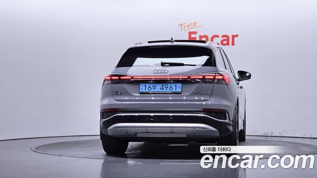 Audi Q4 e-tron (F4) 40 Premium 2023 — фото 4