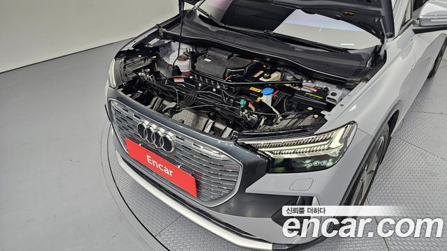 Audi Q4 e-tron (F4) 40 Premium 2023 — фото 6