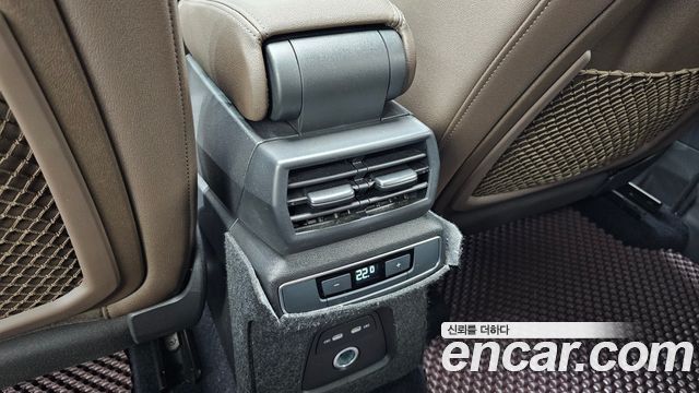 Audi Q4 e-tron (F4) 40 Premium 2023 — фото 17