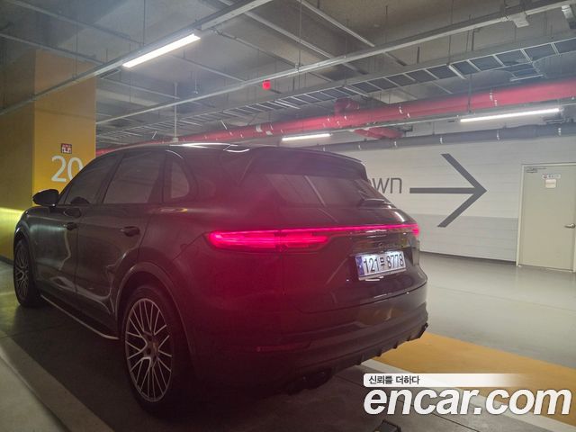 Porsche Cayenne (PO536) 3.0 PLATINUM EDITION 2023 — фото 4