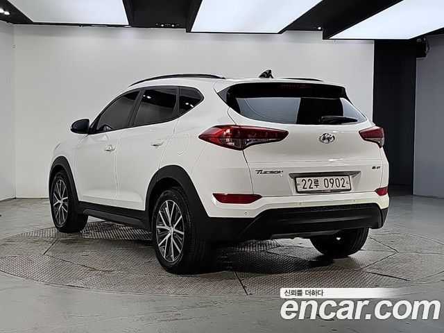 Hyundai Tucson Diesel 1.7 2WD Modern 2016 — фото 3