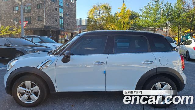 MINI Cooper D Countryman Standard 1st 2015 — фото 8