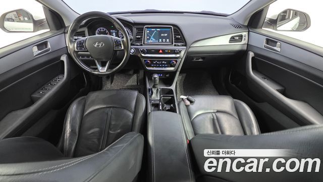Hyundai Sonata New Rise LPI Modern 2018 — фото 7