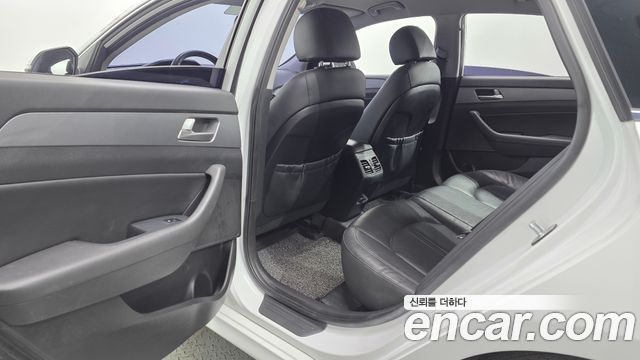 Hyundai Sonata New Rise LPI Modern 2018 — фото 12
