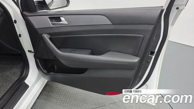 Hyundai Sonata New Rise LPI Modern 2018 — фото 24