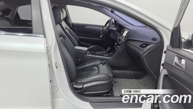 Hyundai Sonata New Rise LPI Modern 2018 — фото 26