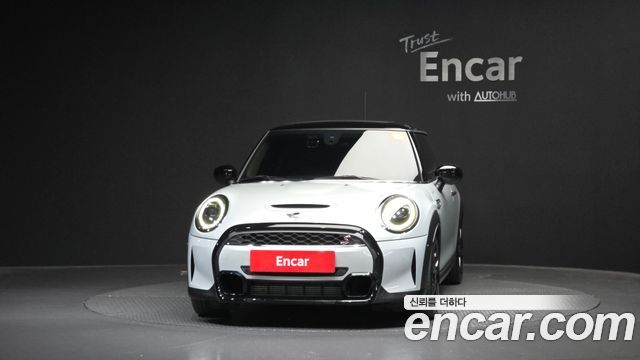 MINI Cooper S Classic Launch Pack Third Generation 2022 — фото 3