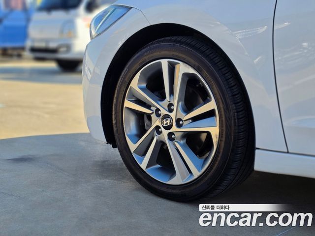 Hyundai Avante (AD) 1.6 GDI Premium 2017 — фото 5
