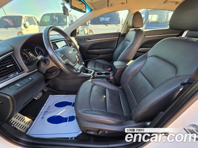 Hyundai Avante (AD) 1.6 GDI Premium 2017 — фото 10