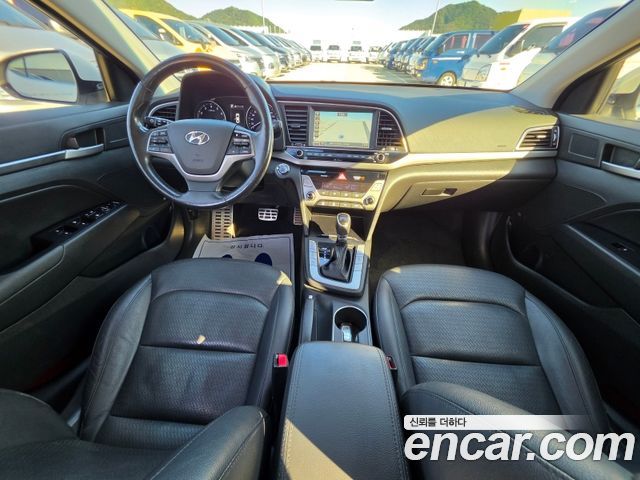 Hyundai Avante (AD) 1.6 GDI Premium 2017 — фото 24