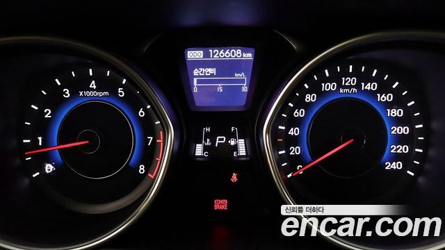 Hyundai Avante (MD) M16 GDI Premier 2012 — фото 16