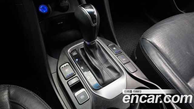 Hyundai Santa Fe (DM) Diesel(e-VGT) 2.0 2WD Premium 2013 — фото 9